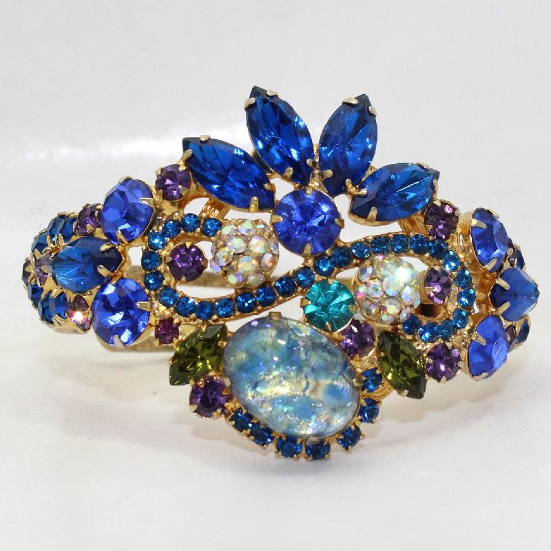 Front view of Blue Cabochons Multi-Color/Shaded Bracelet Clamper