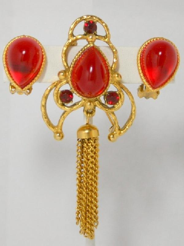 Front view of Red Cabochons Plastic Earrings Clip