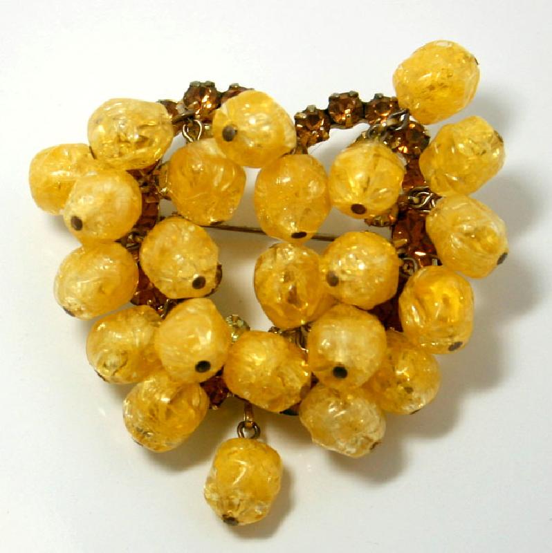 Front view of Topaz Chatons Only Brooch