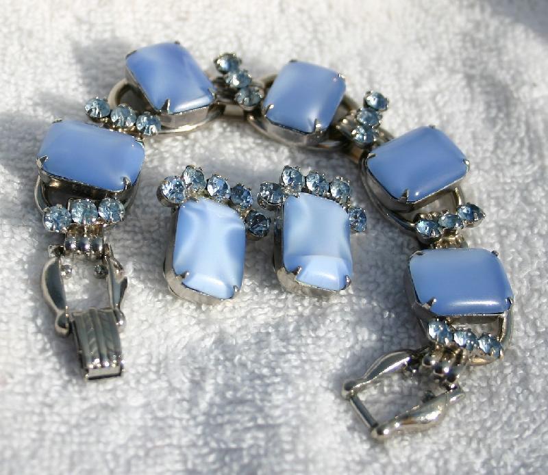 Front view of Blue Emerald Cut Earrings Clip