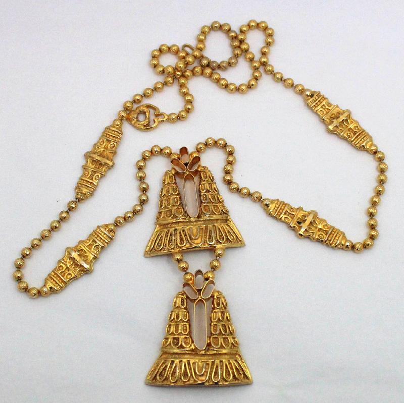 Front view of Necklace