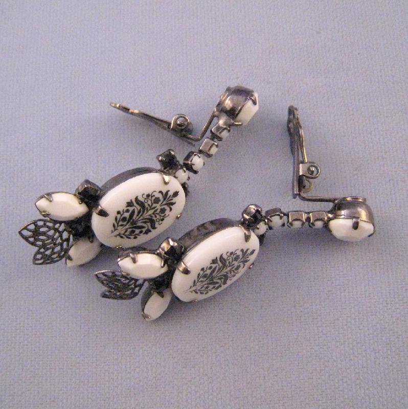 Front view of White (chalk Or Milk) Navettes Painted (hand/Transfer) Earrings Clip