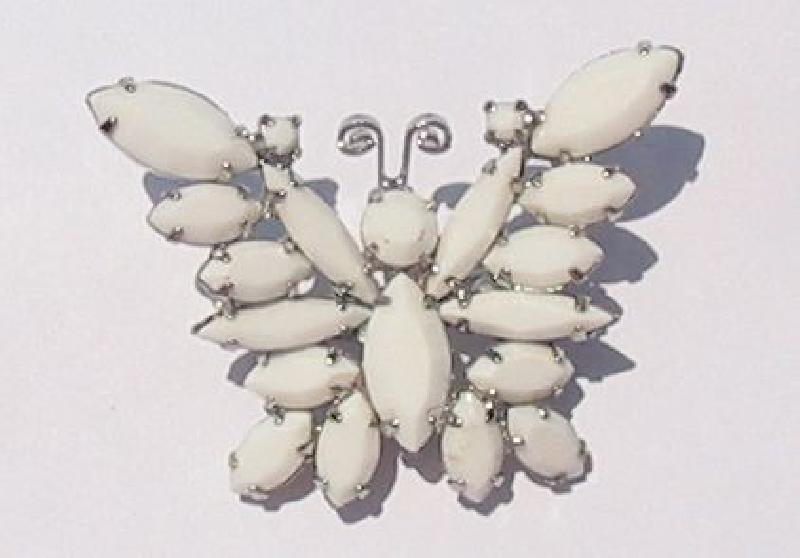 Front view of White (chalk Or Milk) Navettes Brooch