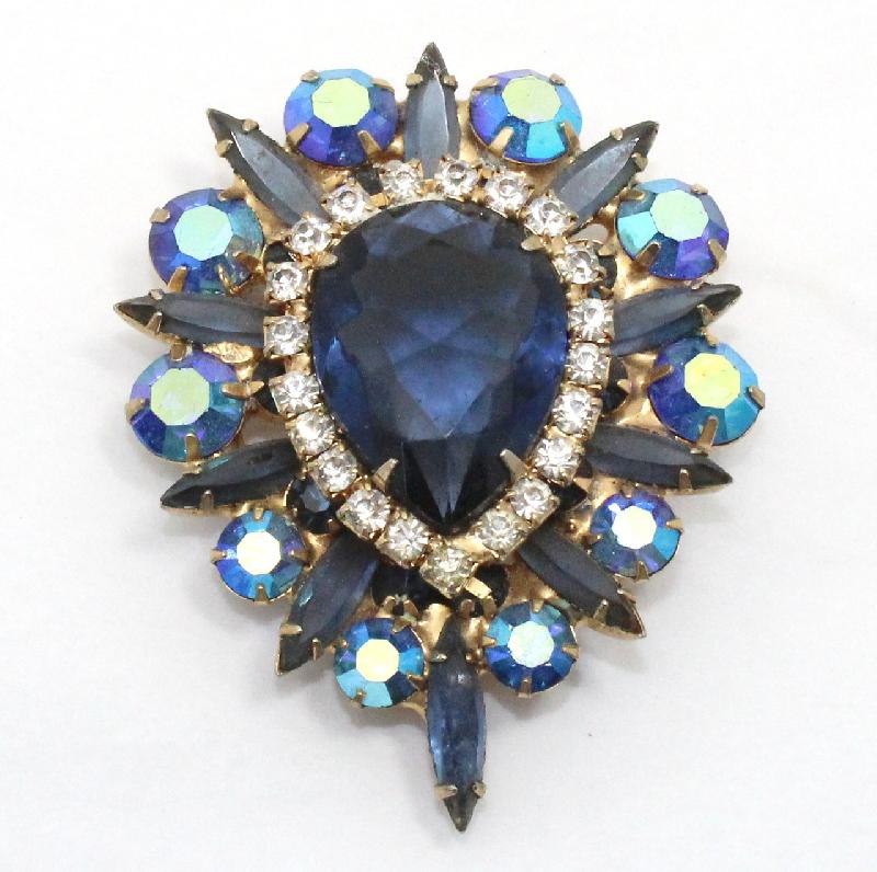 Front view of Blue Pear Pin Pendant