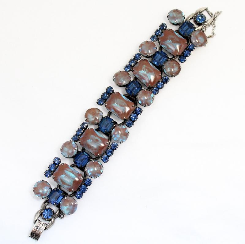 Front view of Blue Emerald Cut Multi-Color/Shaded Bracelet 5 Link