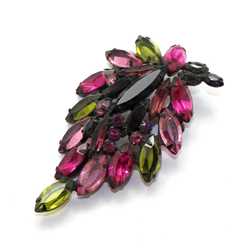 Front view of Pink Navettes Brooch