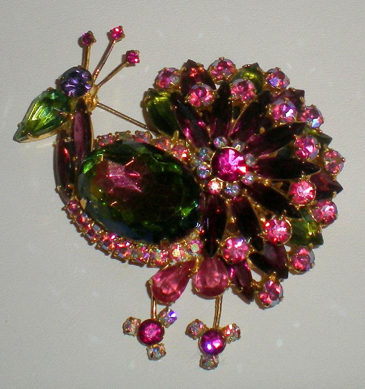 Front view of Pink Oval Multi-Color/Shaded Brooch