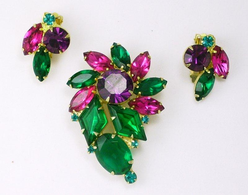 Front view of Multiple Colors Diamond Brooch