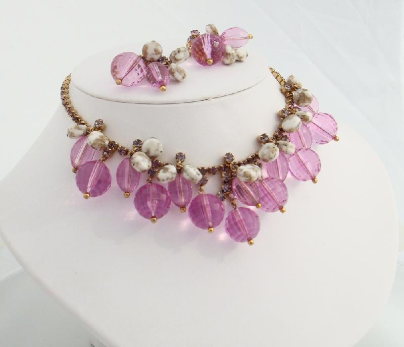 Front view of Purple (cardinal) Chatons Only Necklace