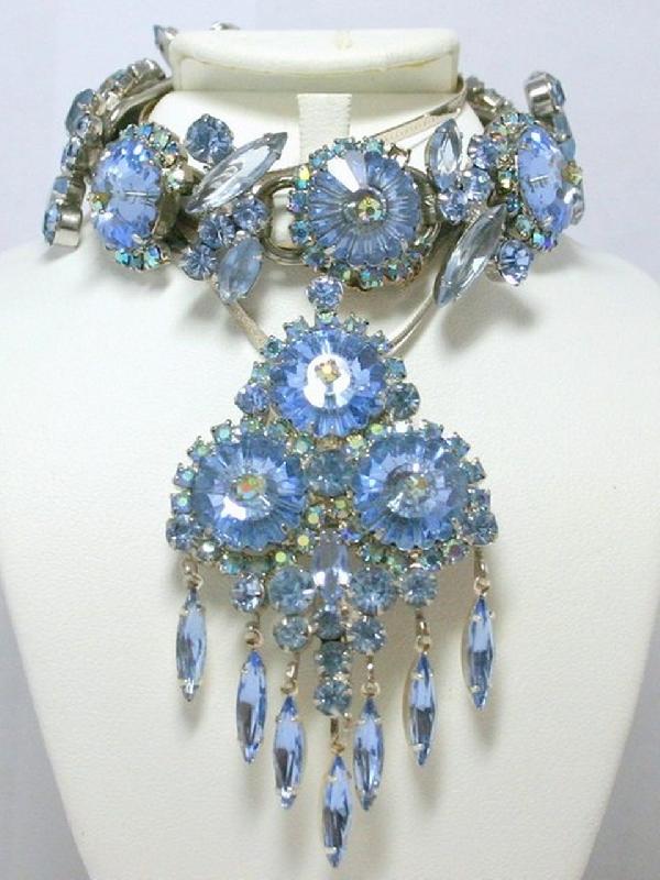 Front view of Blue Navettes Rivoli/Margarita Pin Pendant