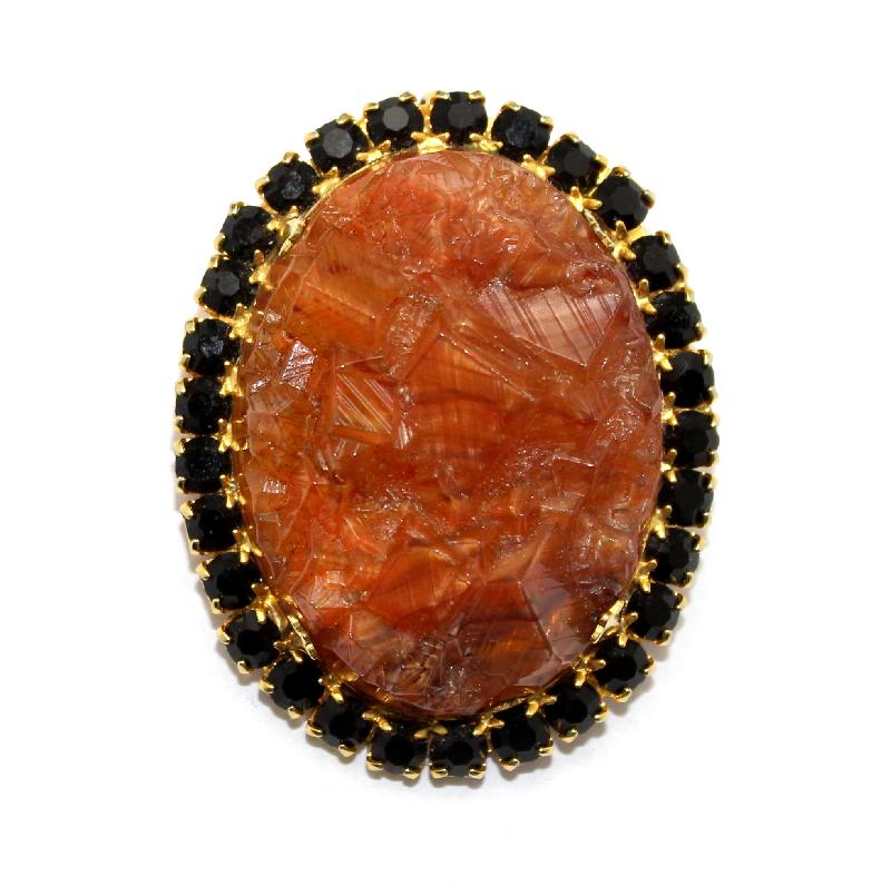 Front view of Topaz Cabochons Molded/Cut Pin Pendant
