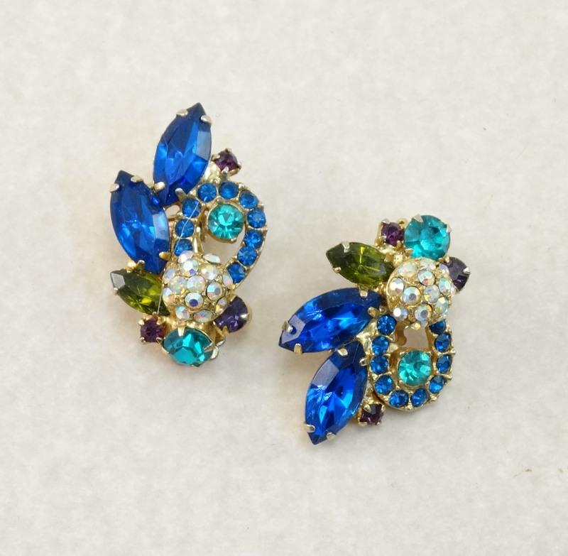 Front view of Blue Navettes Earrings Clip