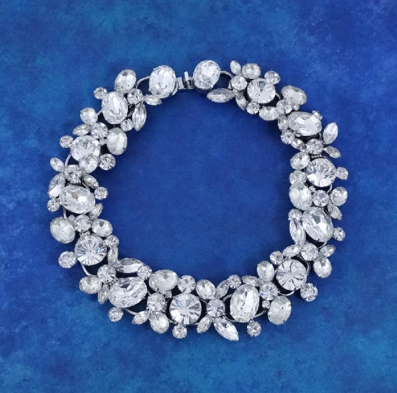 Front view of Clear Oval Necklace
