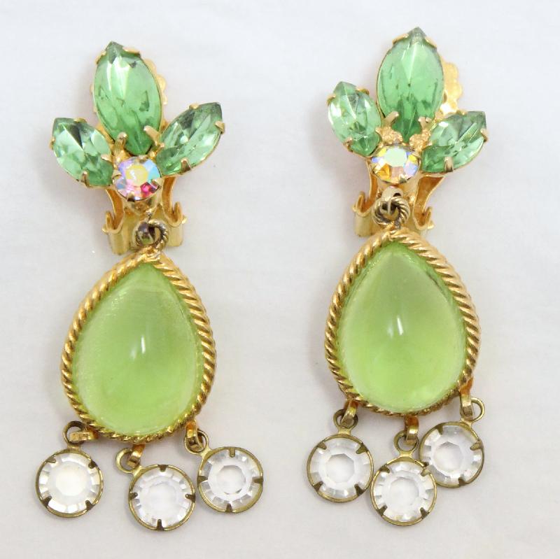 Front view of Green Pear Plastic Earrings Clip