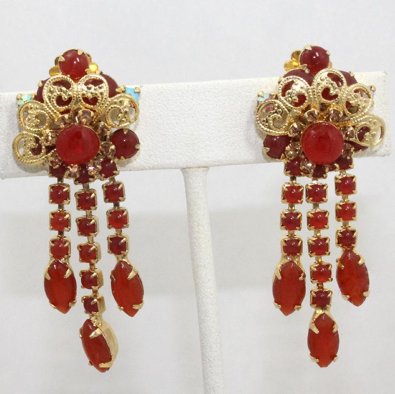 Front view of Red Navettes Earrings Clip