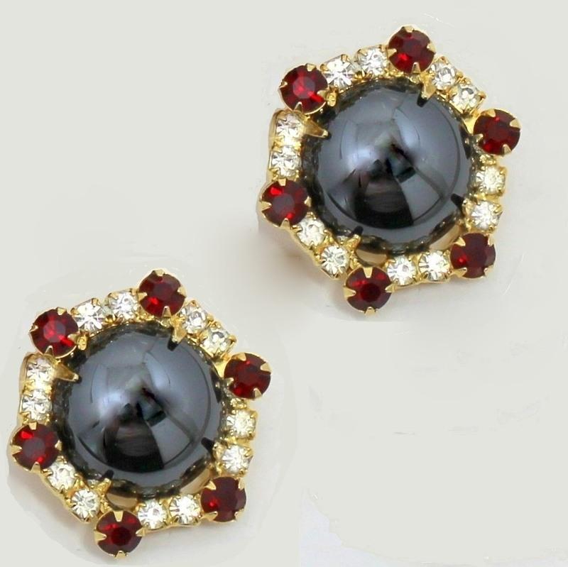 Front view of Hematite Cabochons Earrings Clip