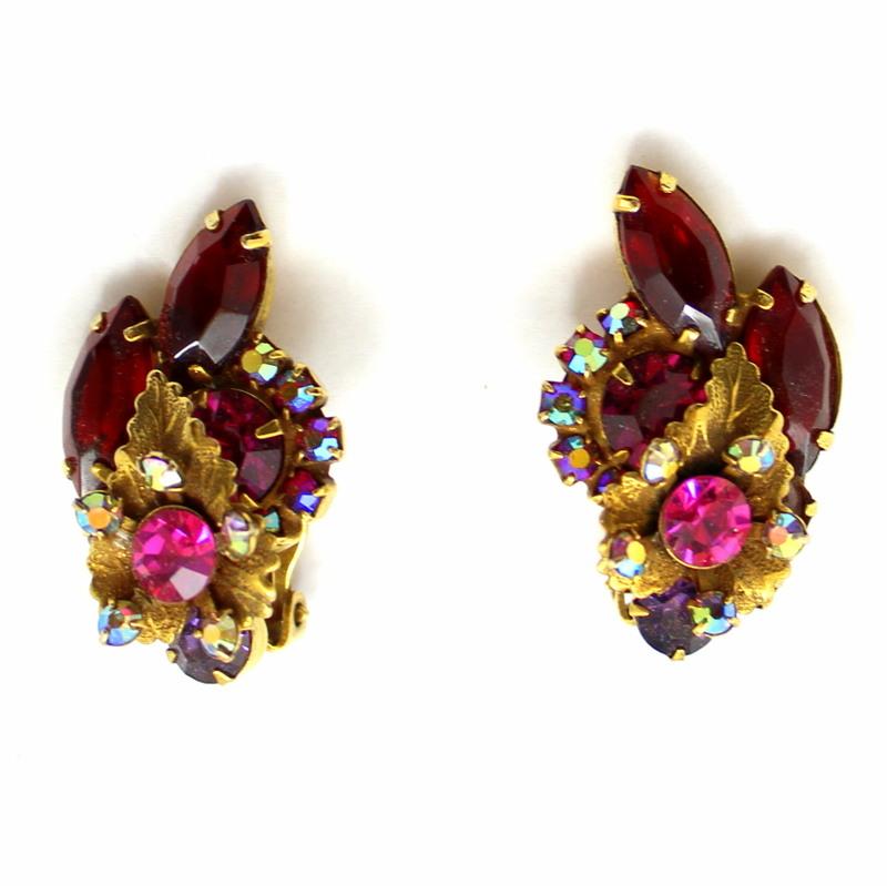 Front view of Red Navettes Earrings Clip