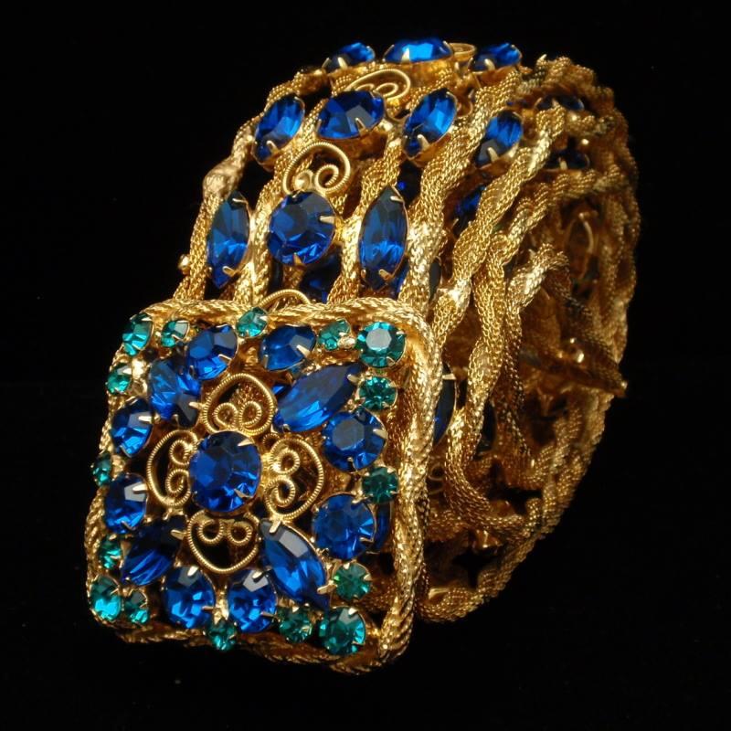 Front view of Blue Navettes Belt