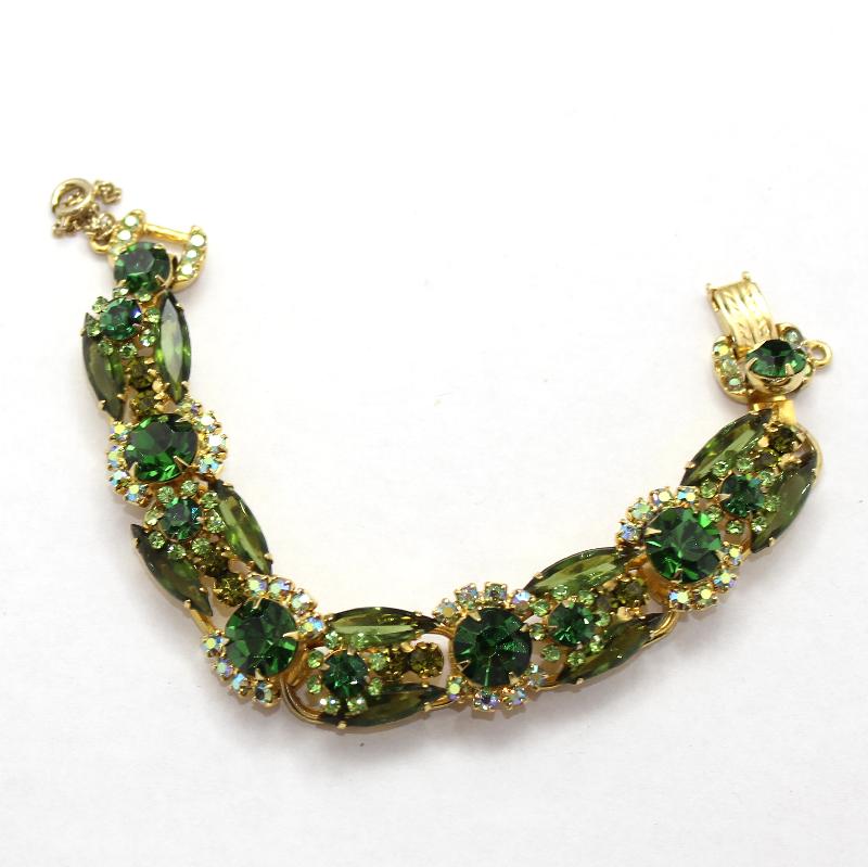 Front view of Green Navettes Bracelet 5 Link