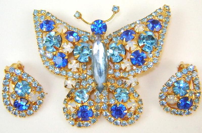 Front view of Blue Navettes Brooch