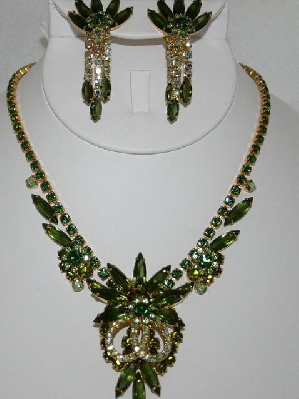 Front view of Green Navettes Necklace