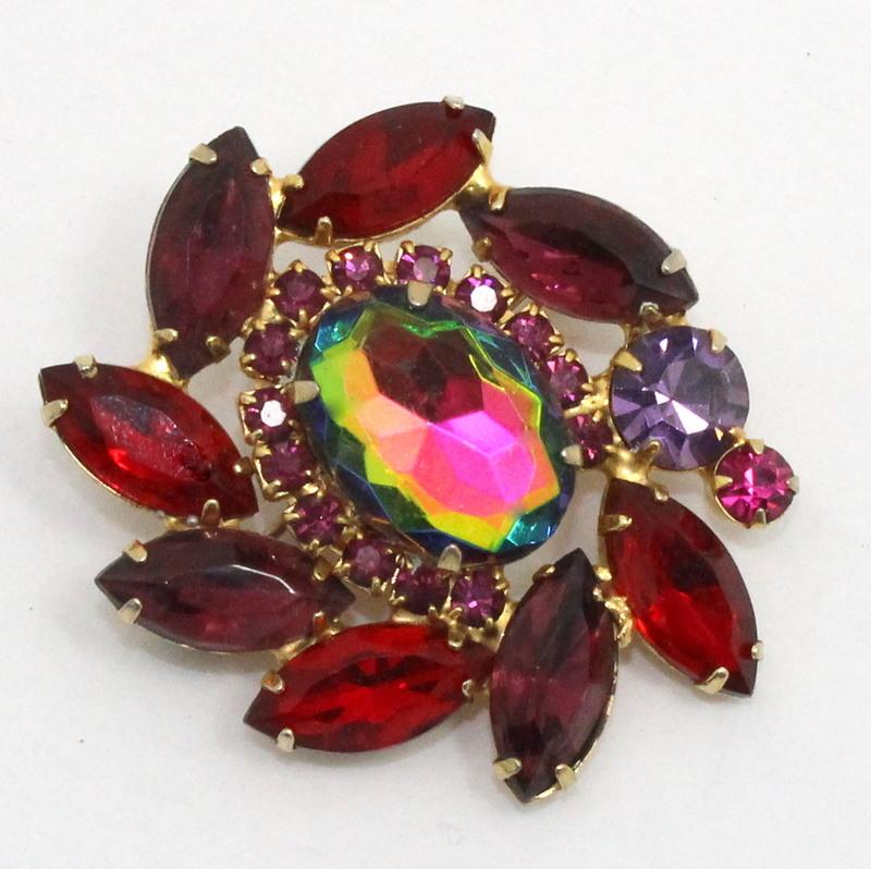 Front view of Red Oval Multi-Color/Shaded Brooch