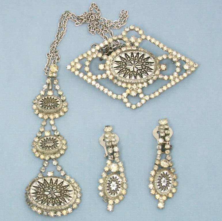 Front view of Clear Cabochons Molded/Cut Pendant