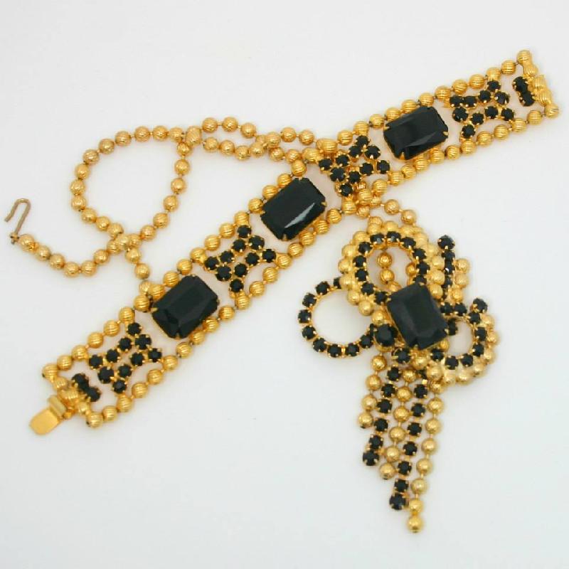 Front view of Black (jet) Emerald Cut Necklace