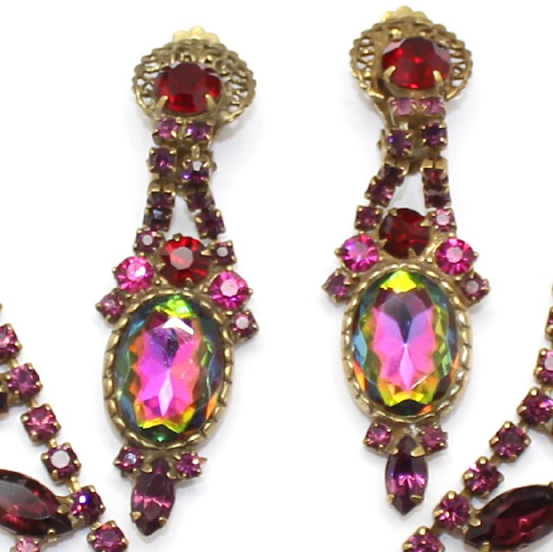 Front view of Purple (cardinal) Oval Multi-Color/Shaded Earrings Clip