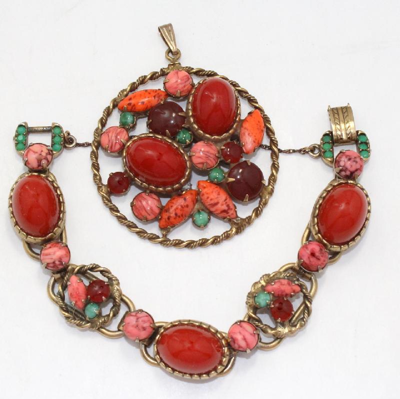 Front view of Red Cabochons Multi-Color/Shaded Bracelet 5 Link