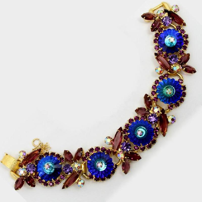 Front view of Purple (cardinal) Navettes Rivoli/Margarita Bracelet 5 Link