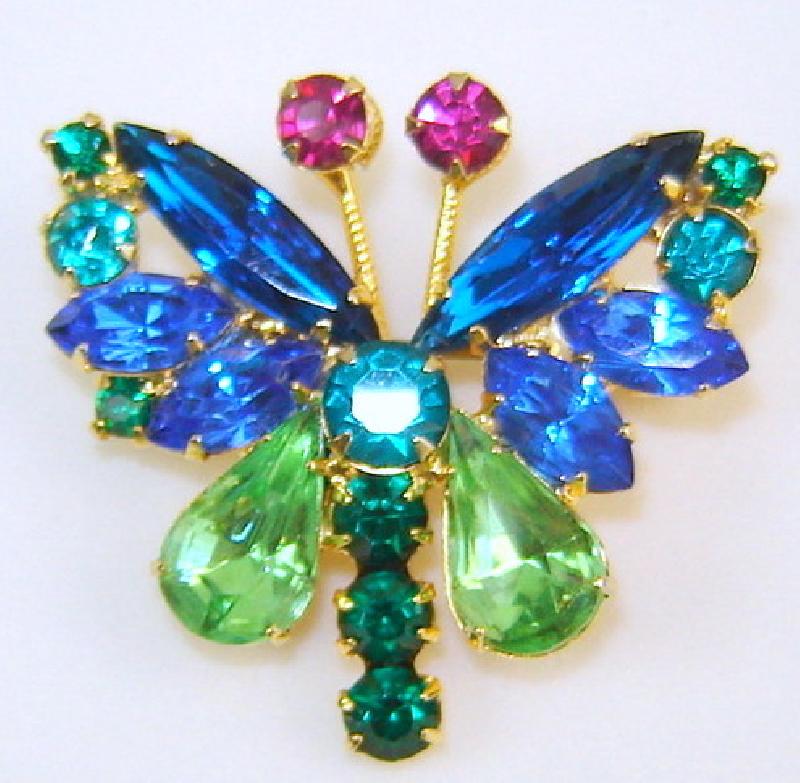 Front view of Blue Pear Brooch