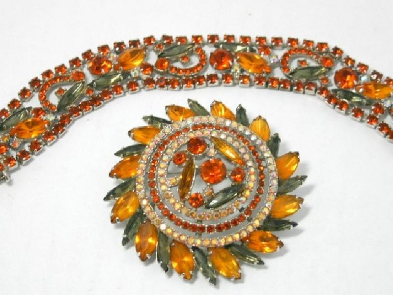 Front view of Fall Navettes Brooch