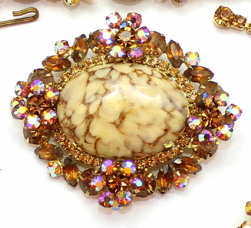Front view of Topaz Cabochons Spotted Brooch