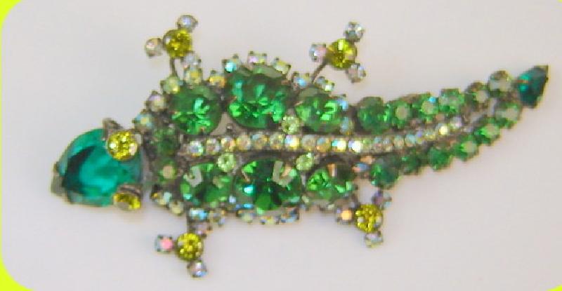 Front view of Green Pear Brooch