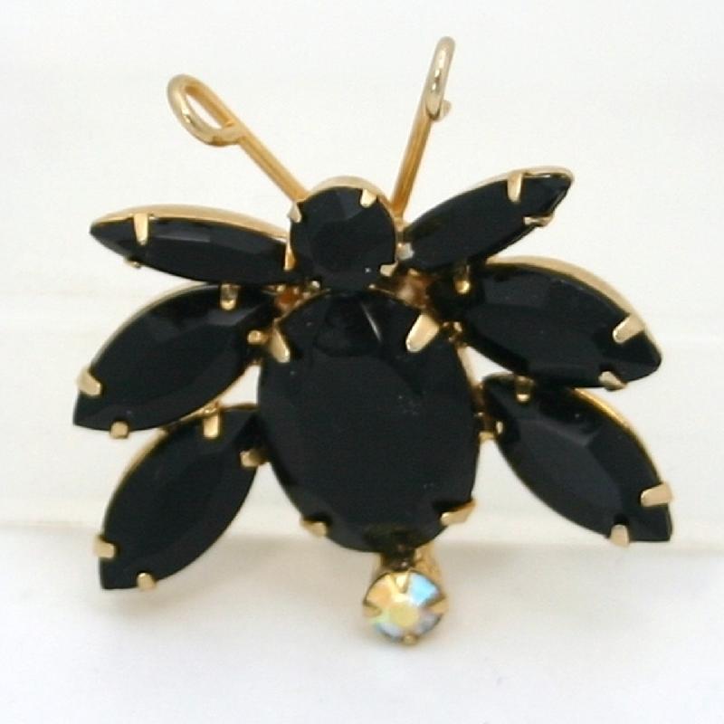 Front view of Black (jet) Oval Brooch