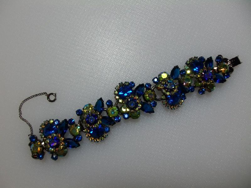 Front view of Blue Navettes Bracelet 5 Link