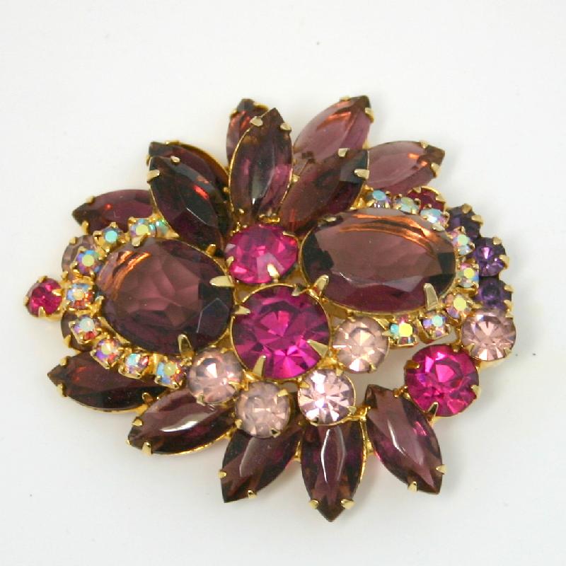 Front view of Purple (cardinal) Oval Brooch