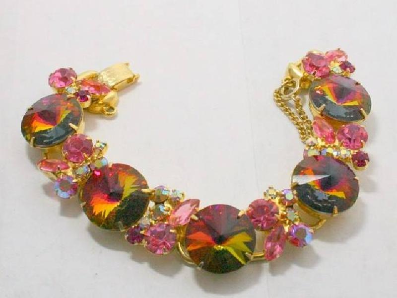 Front view of Pink Navettes Rivoli/Margarita Bracelet 5 Link