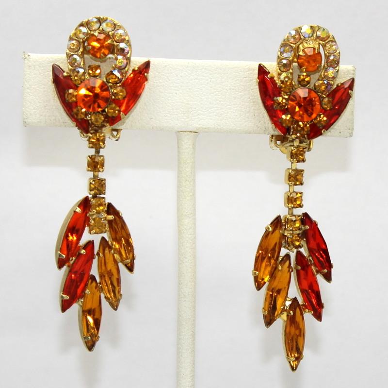 Front view of Topaz Navettes Earrings Clip