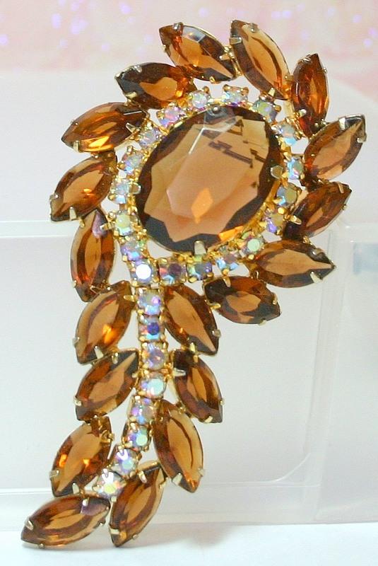 Front view of Topaz Navettes Brooch