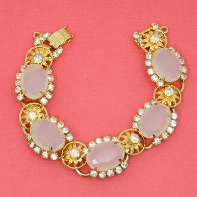 Front view of Clear Oval Bracelet 5 Link