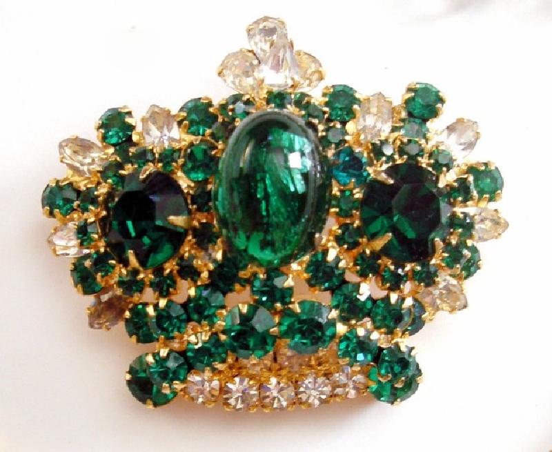 Front view of Green Cabochons Multi-Color/Shaded Brooch