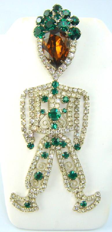 Front view of Green Pear Pin Pendant