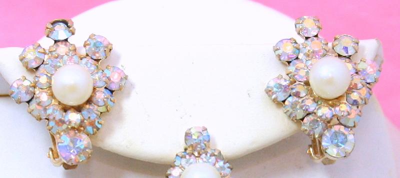 Front view of AB Chatons Only Pearl Earrings Clip