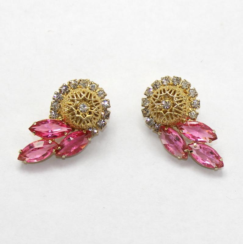 Front view of Pink Navettes Earrings Clip