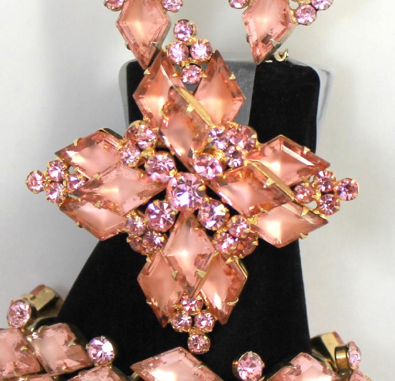 Front view of Pink Diamond Frosted Brooch