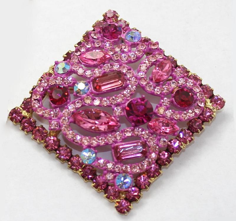 Front view of Pink Baguettes Brooch