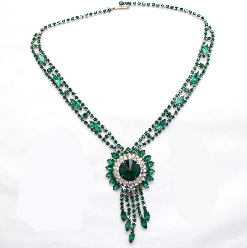 Front view of Green Navettes Rivoli/Margarita Necklace