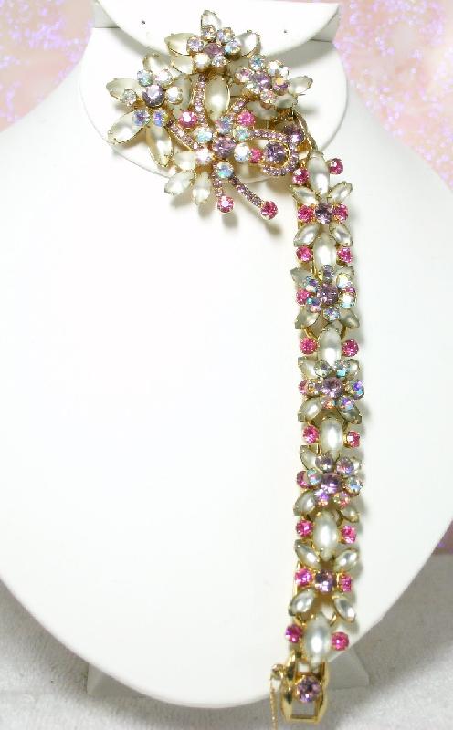 Front view of Pastel Navettes Frosted Bracelet 5 Link